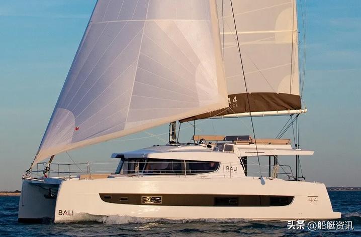 2022新款双用收割机,2022新款双拼二层别墅