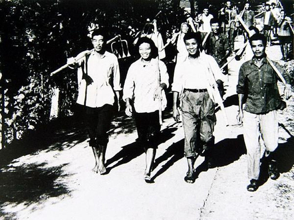 吴仁宝讲述华西村,华西村吴仁宝艰苦朴素