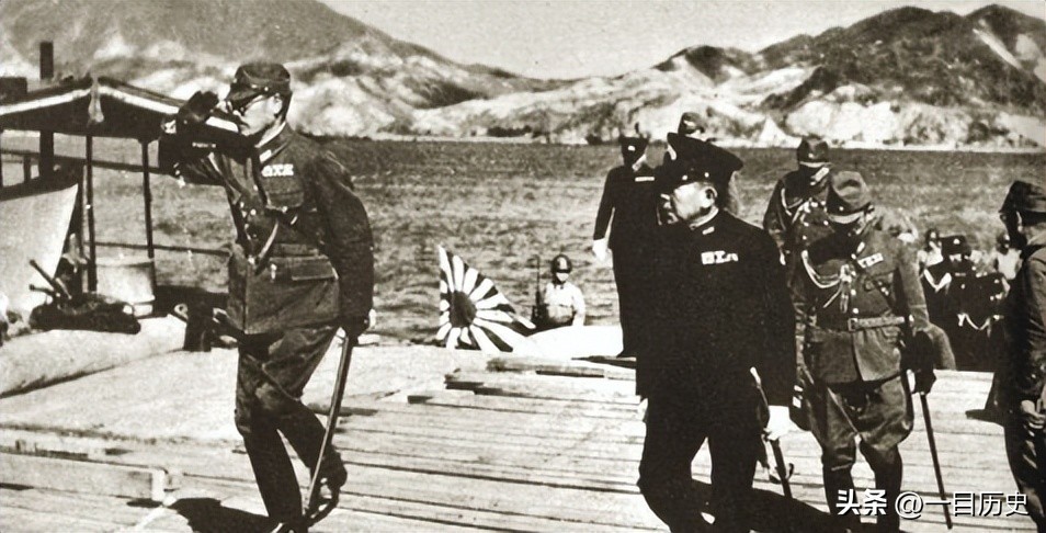 1941年日军攻打香港，香港沦为炼狱，女星梅绮新婚之夜遭日军轮奸