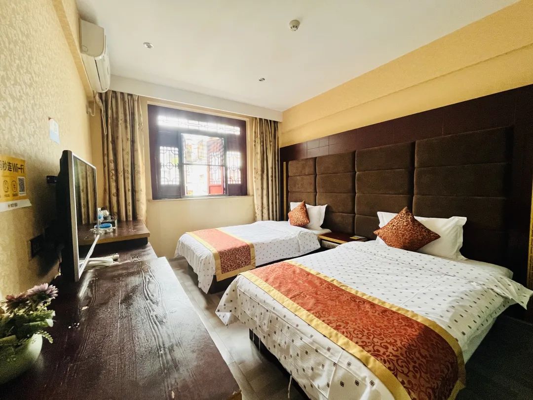 建水民宿包吃包住多少钱一天,建水康养公寓一年包吃住多少钱