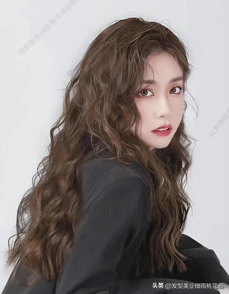 烫个超短发型,烫到顶的发型图片