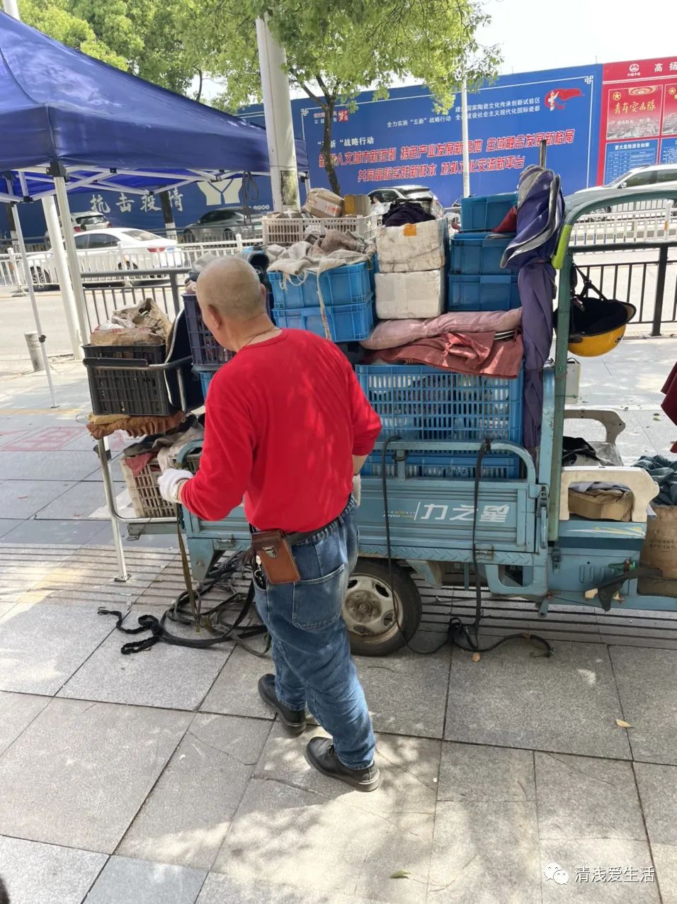 景德镇雕塑瓷厂一条街图片,景德镇雕塑瓷厂集市