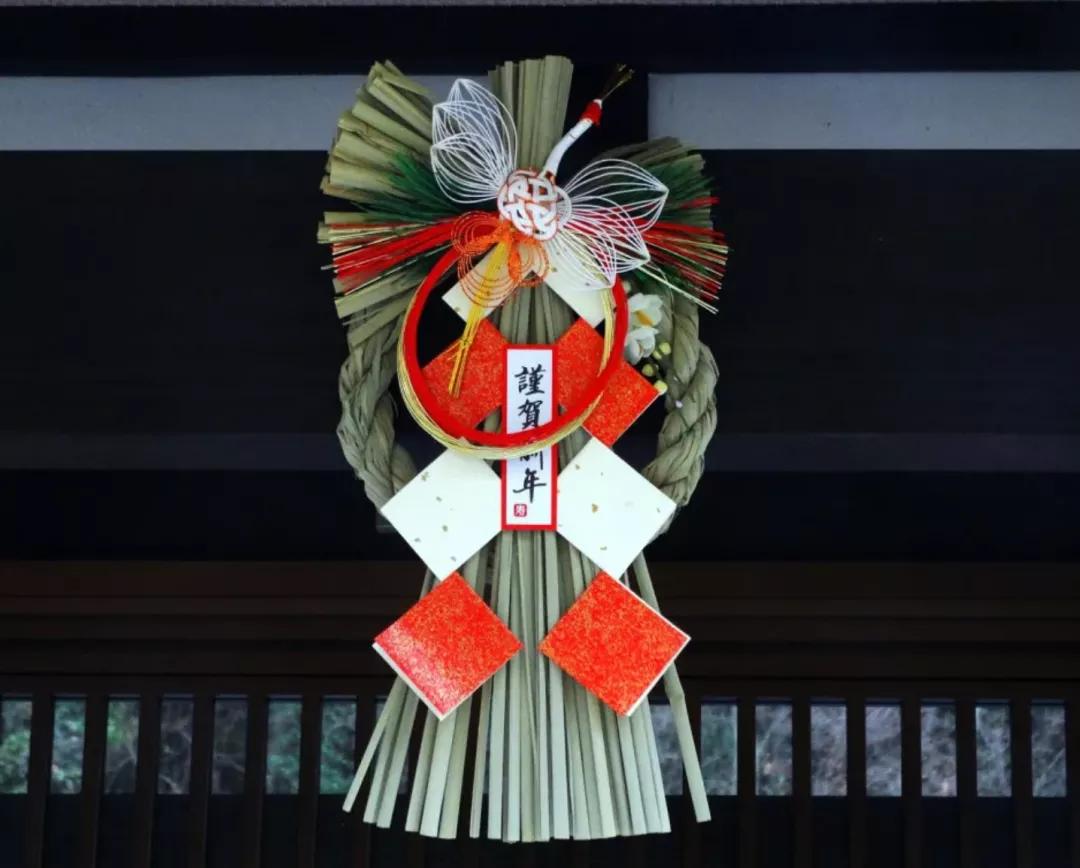 看春晚、喝屠苏酒、吃御杂煮...细数那些好玩的日本新年习俗