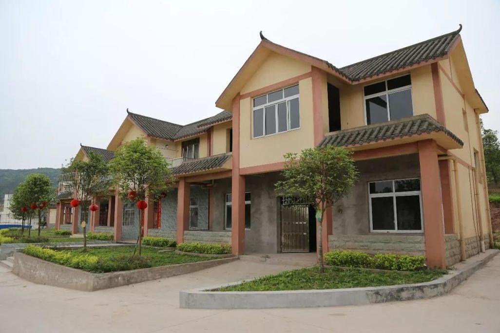 是不是每个农民都有自己宅基地,农田和宅基地的区别