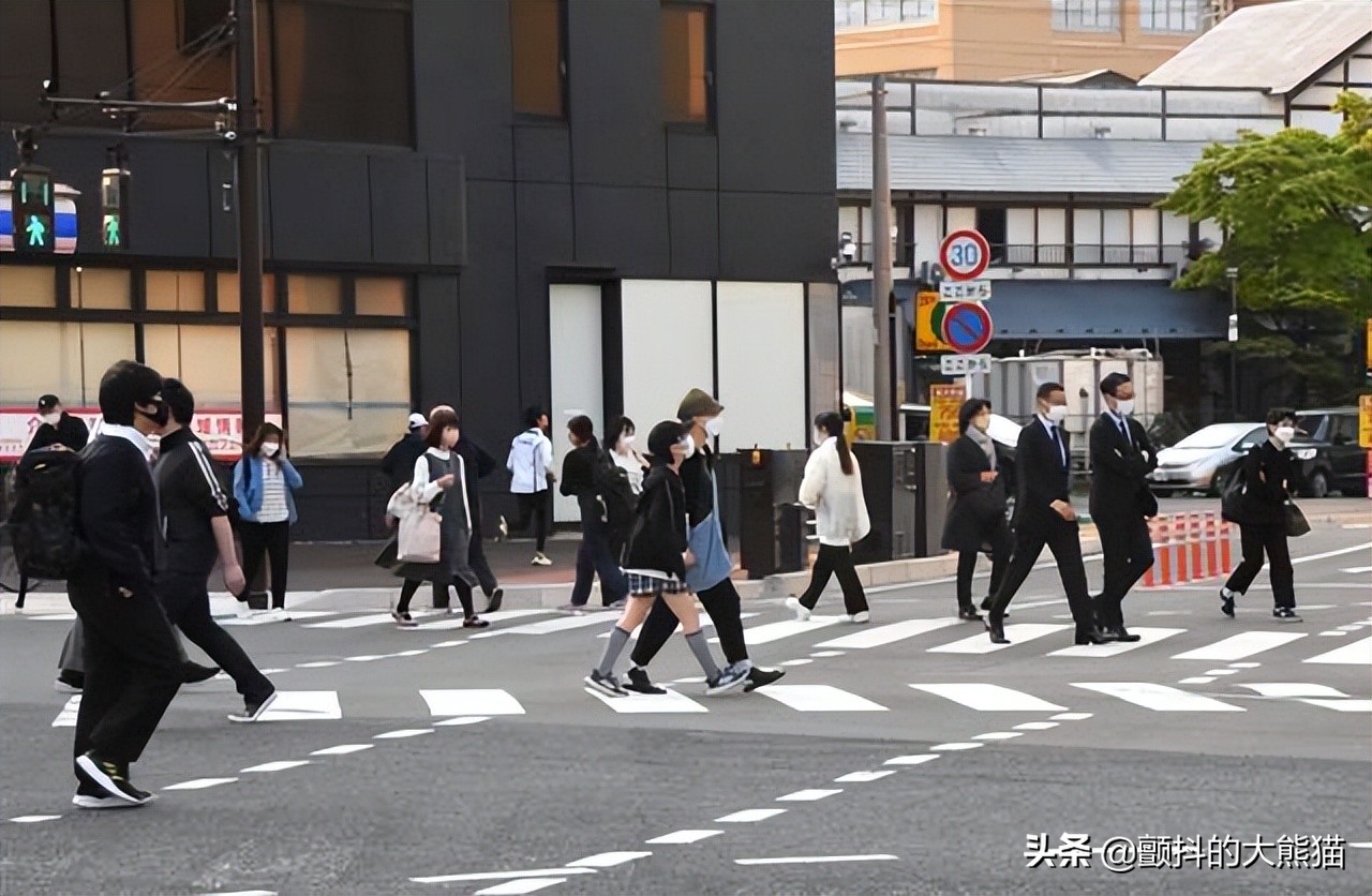 日本地铁强制戴口罩吗,日本地铁强制戴口罩