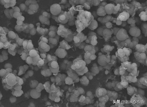 神奇的现象：在水溶剂存在下甲酰胺在TiO2表面上的扩散和浓度效应