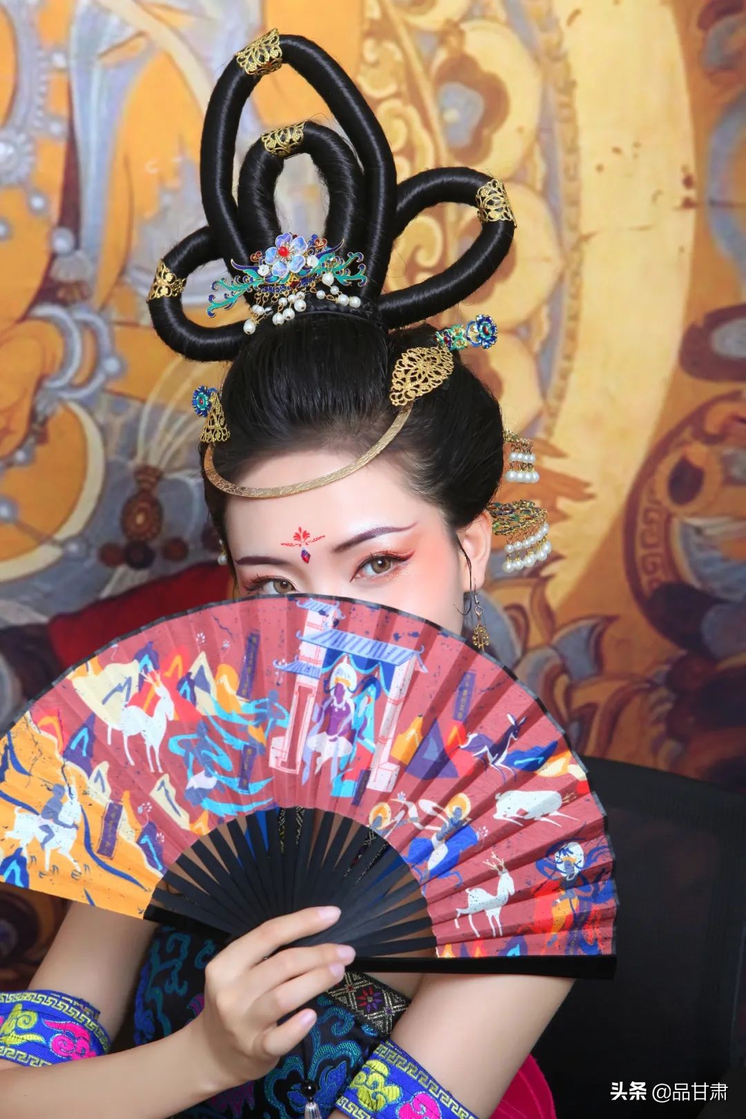 敦煌遇见飞天小姐姐,带你走进敦煌莫高窟