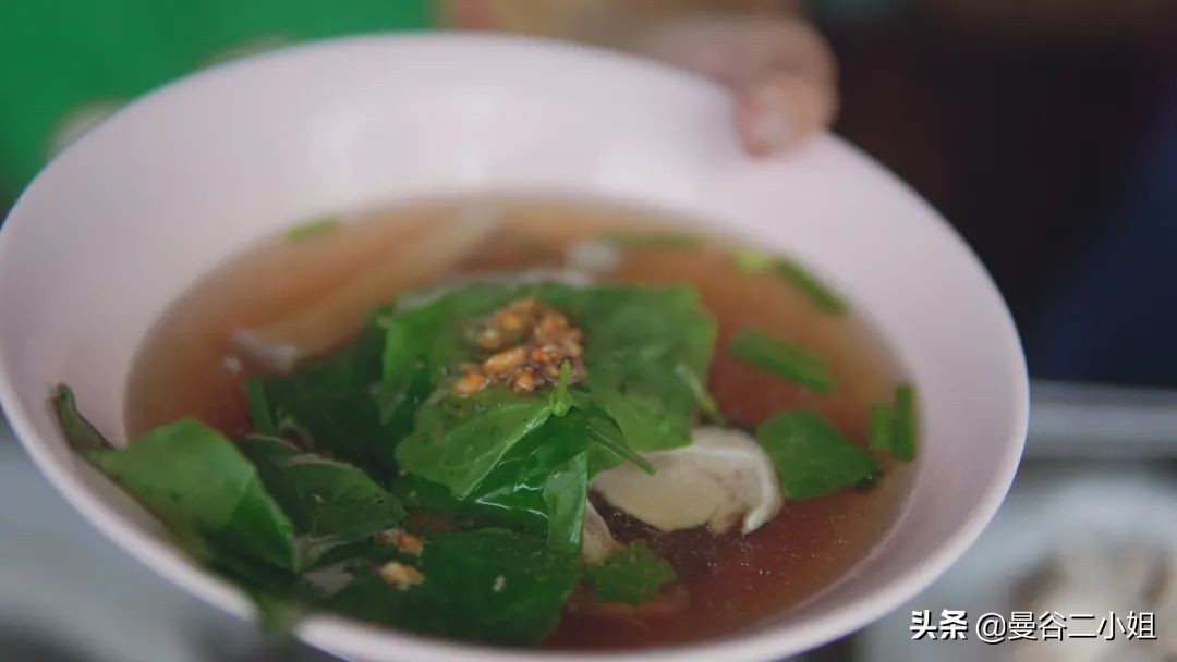 泰国疫情夜市地摊,泰国路边摊的疫情