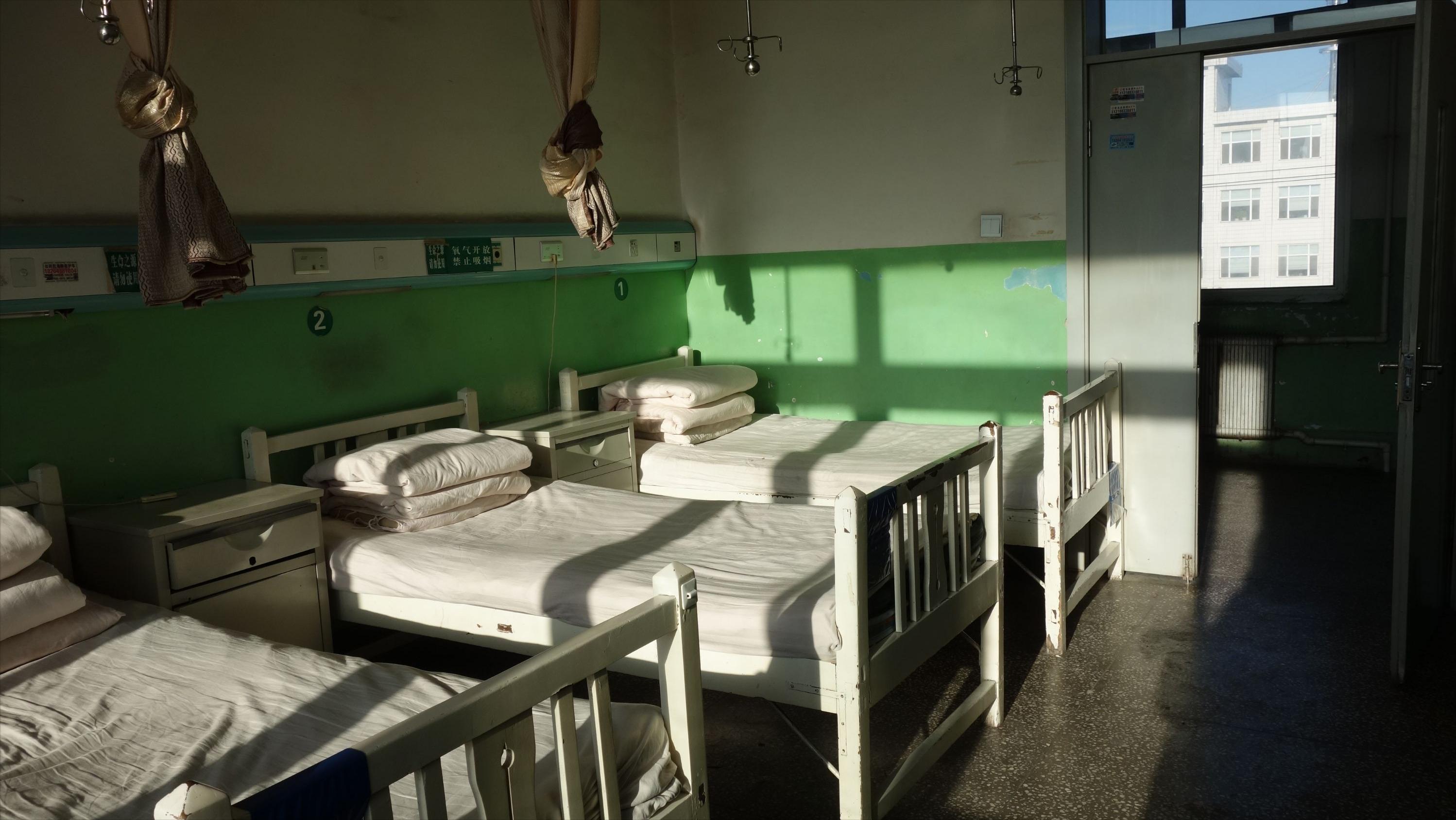 “最励志糖友”李鑫，智商倒数却成中考状元，拼命复读考上清华