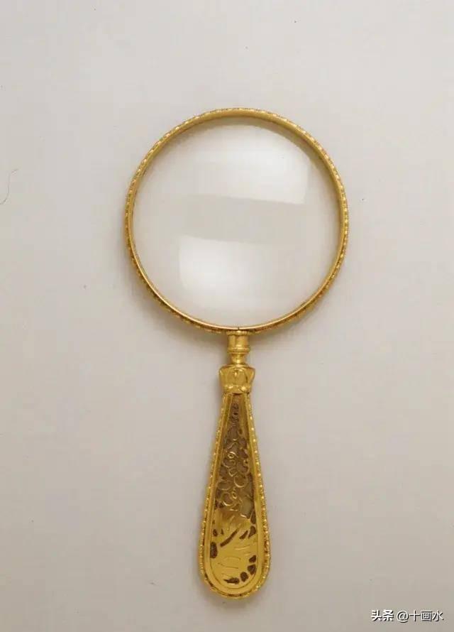 侵华日军*行暴**照片，女子为活命，脱下衣服让日本人拍摄，*辱侮**致死