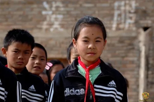 “我不会结婚”北京理工女大学生语出惊人：穷人生孩子是不负责任