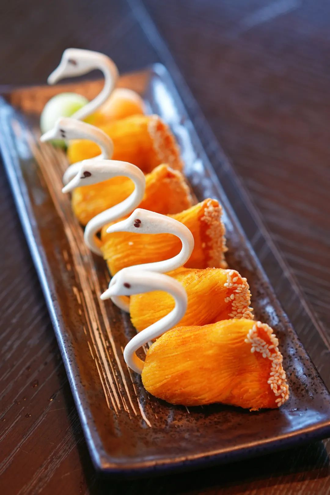 来厦门旅游订不到酒店,去厦门玩住不住鼓浪屿