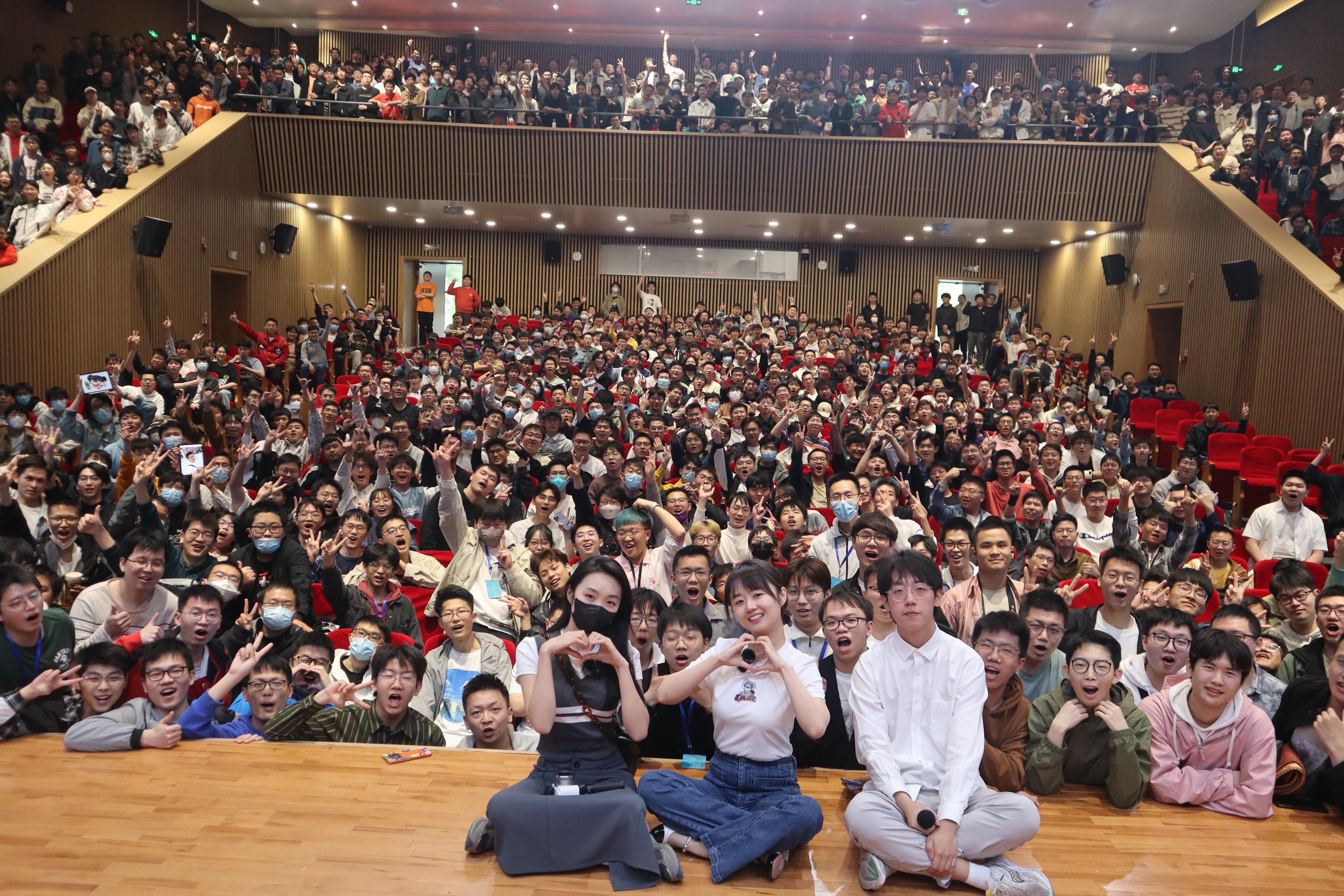 综合棋牌第一名战鹰是谁,战鹰综合棋牌