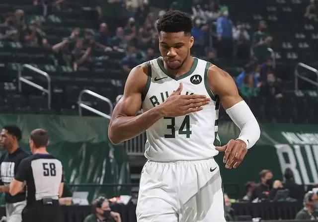 字母哥谈贝弗利,字母哥和贝弗利