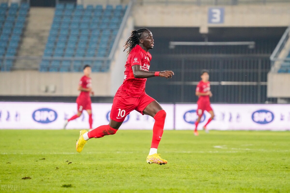 上港亚冠逆转,上港锋霸武磊