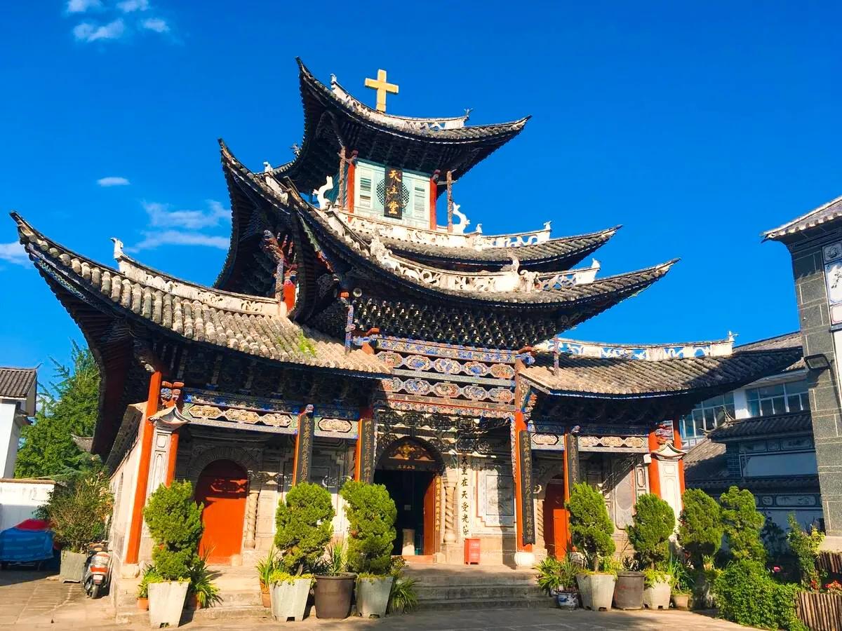 冬天云南最佳养老地方,适合老人去云南旅游的地方推荐