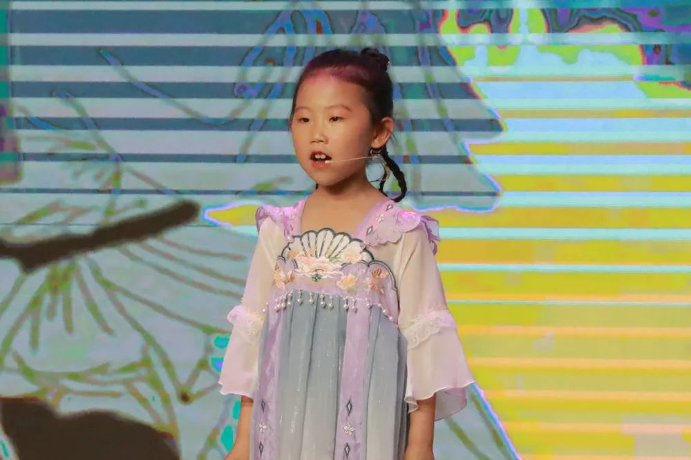 大同市大成双语学校初一18班,大同大成双语学校初一