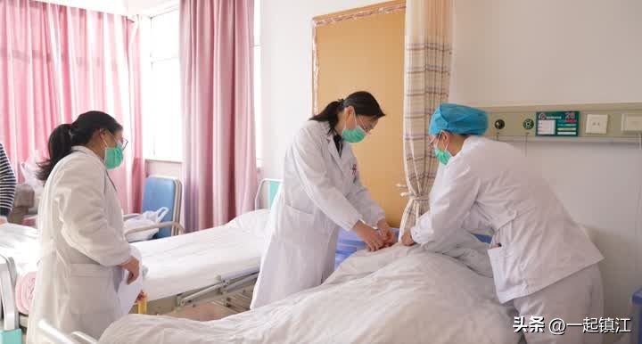 孕晚期感染新冠可以吃布洛芬吗,孕期感染新冠用药