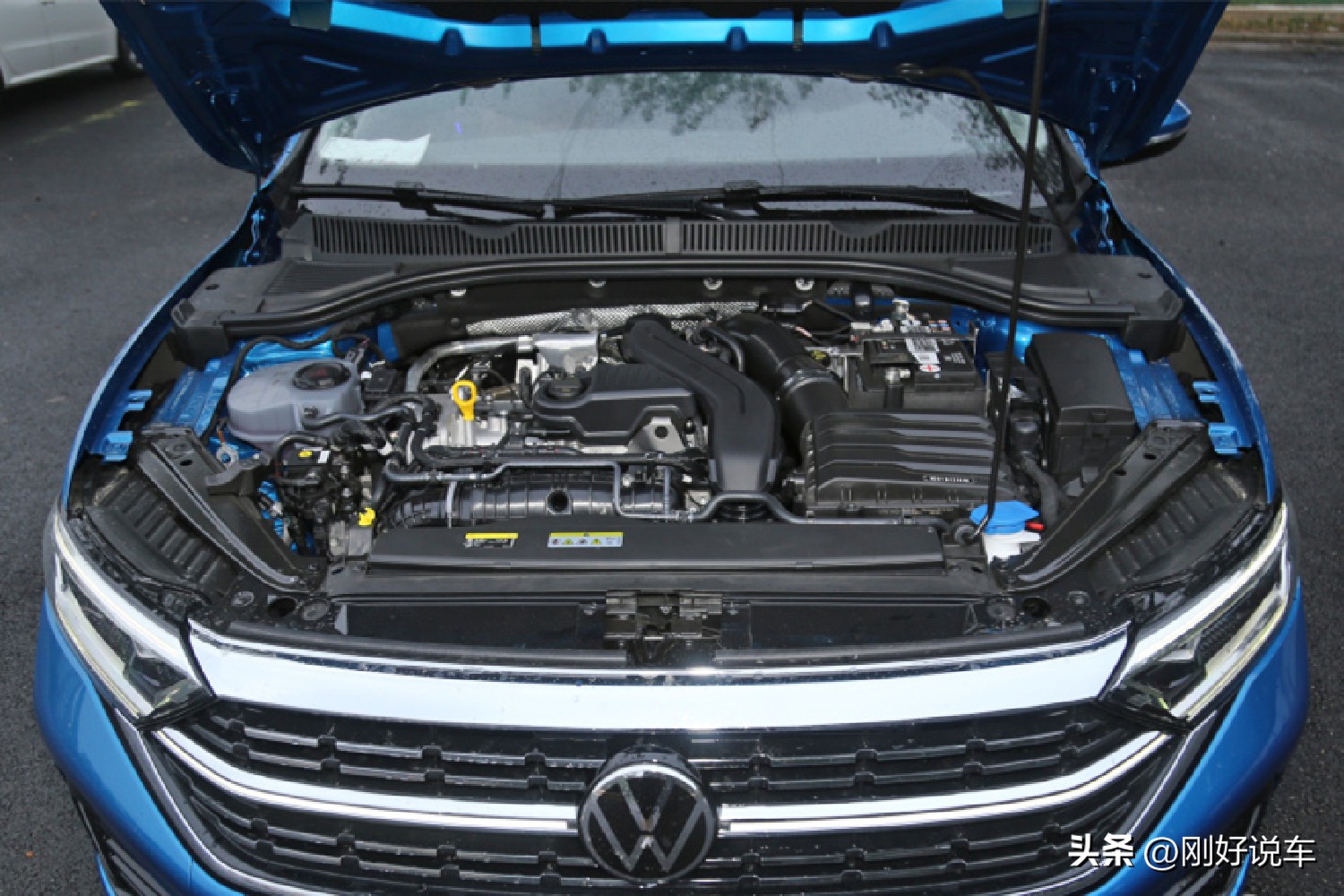 为什么说速腾是a级车里面的标杆,23款新速腾是不是a级车的扛把子