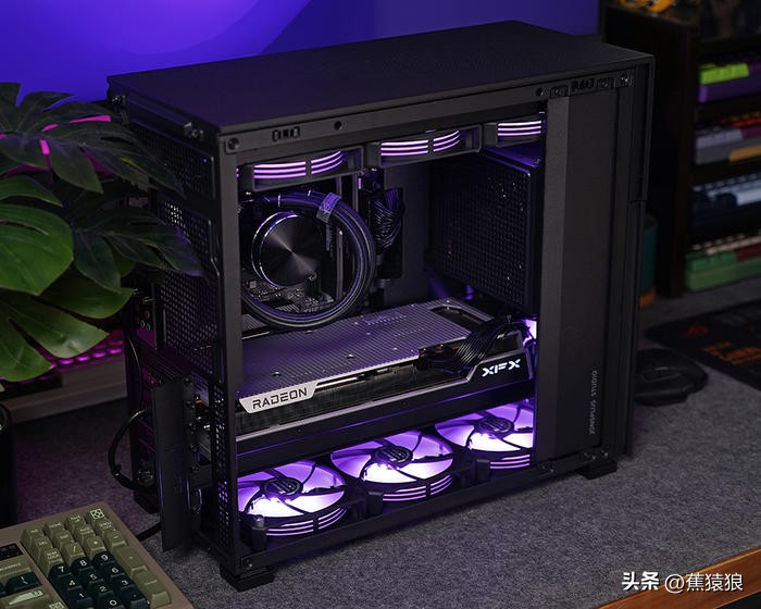 13600K/TUFGAMINGZ790/XFX7900XT，乔思伯D41装机展示