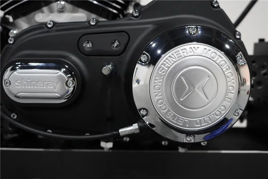 最大功率225kw,最大功率125发动机