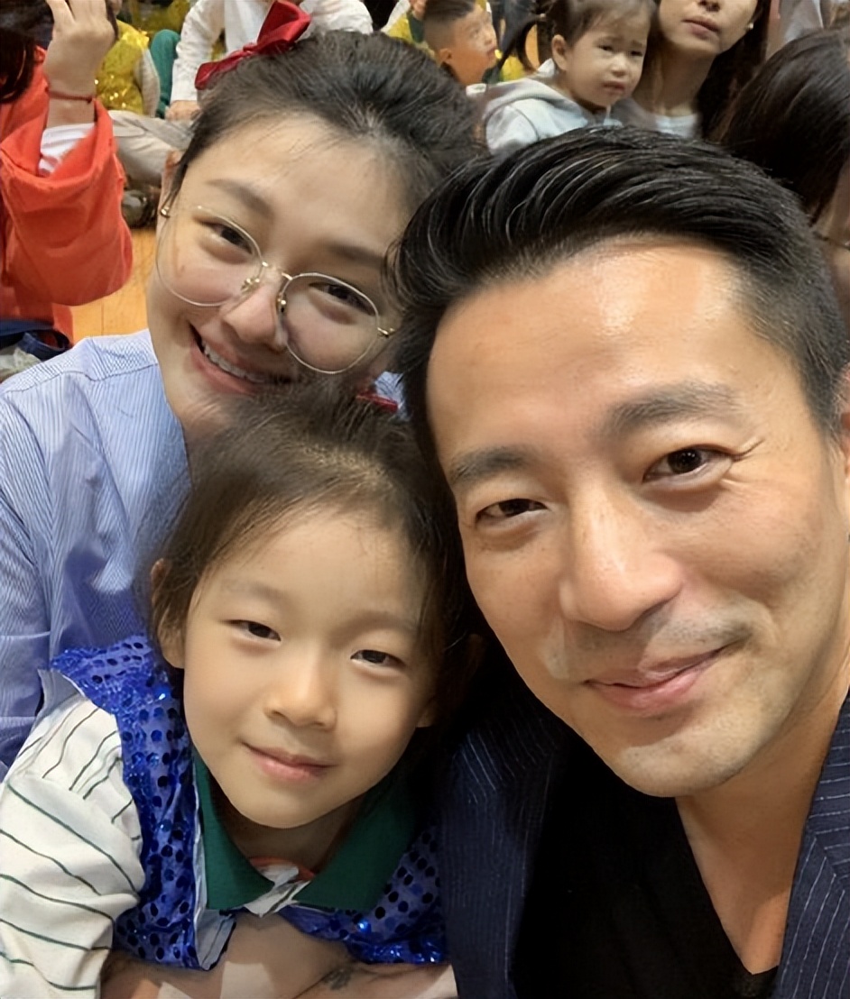 汪小菲晒大s具俊晔,汪小菲说大s与具俊晔