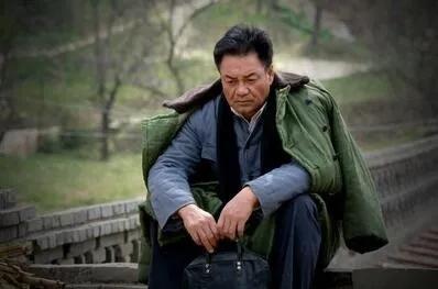 平凡的世界里最同情的是谁 (平凡的世界中你最同情的是谁)