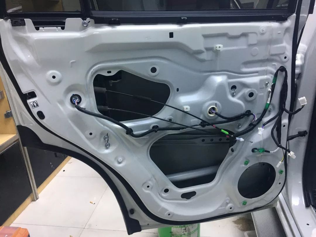 汽车隔音降噪测试丰田霸道,丰田霸道隔音