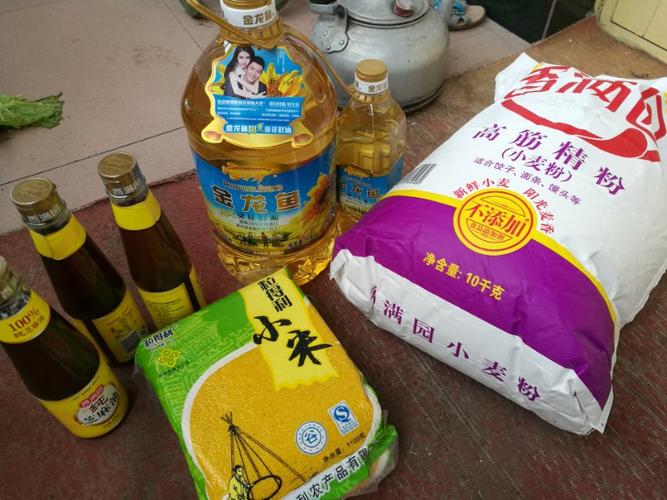 男子卖假药被警察抓,男子卖保健品被抓