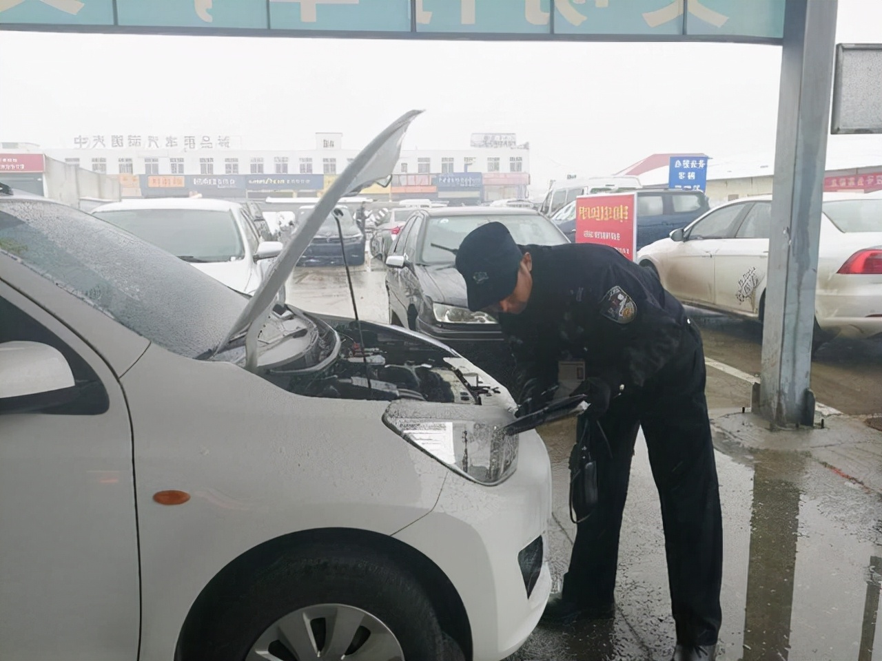 车辆脱审有什么后果,车辆脱审后会有哪些后果怎么处理