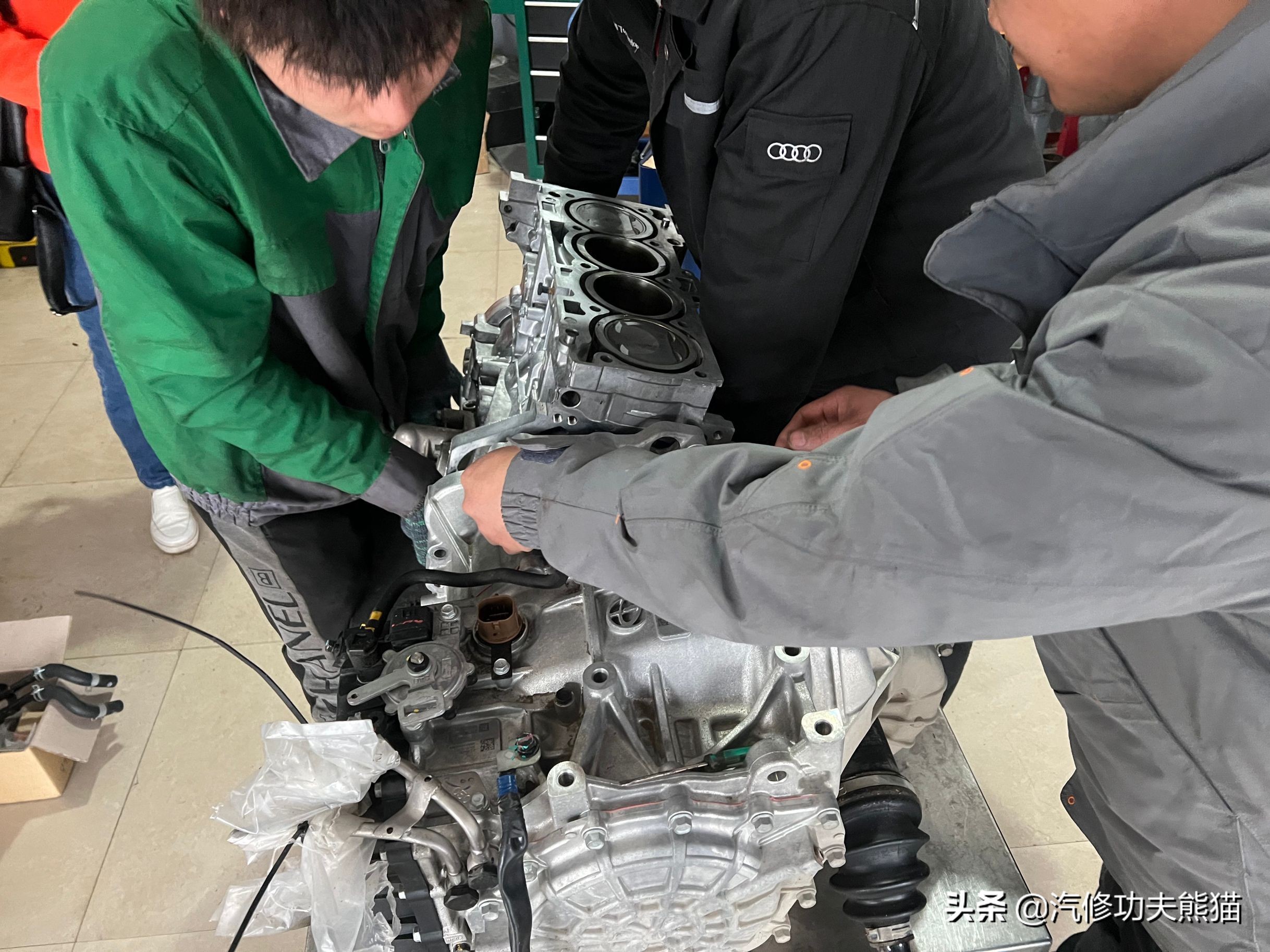 全新胜达大修,现代全新胜达9万公里烧机油