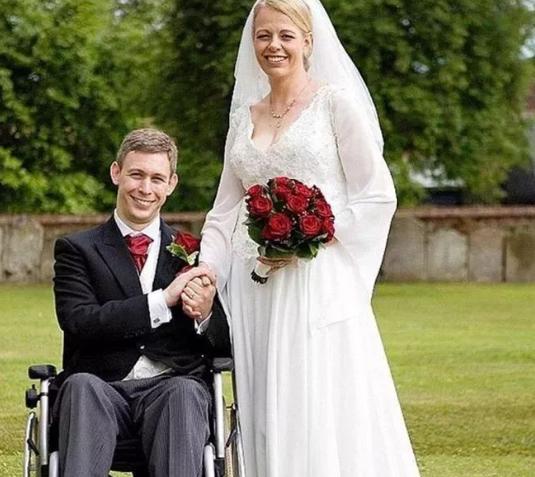 南非十三年植物人,南非男孩昏睡十一年