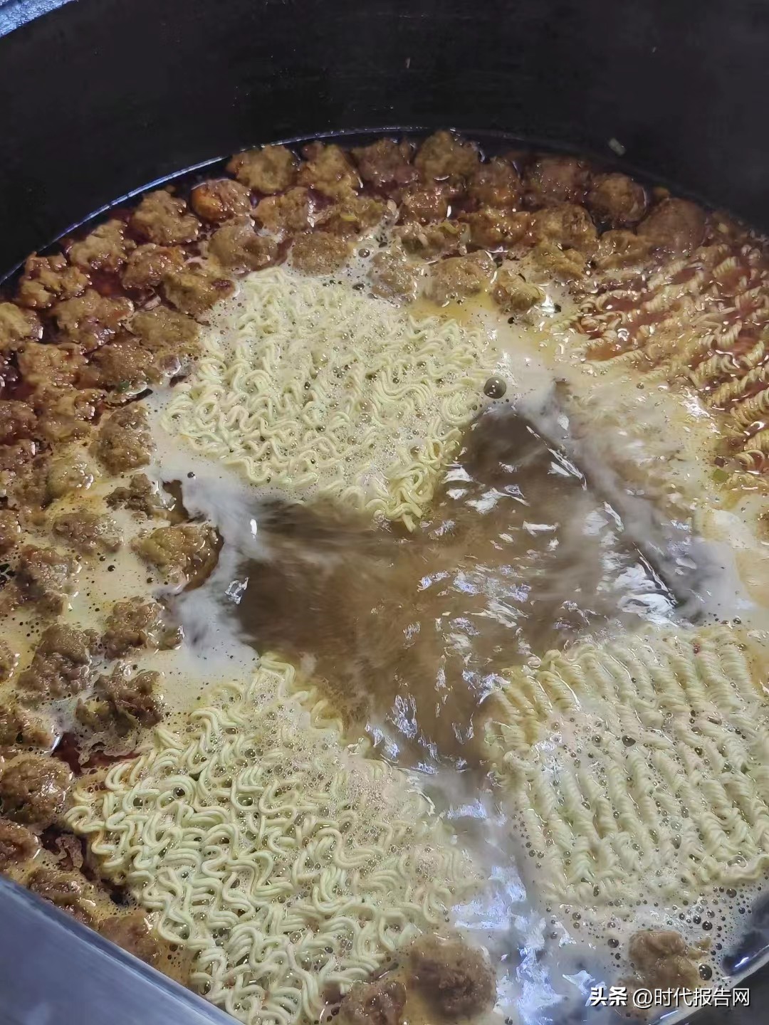 为健康“豆″留，追求舌尖“丸″美！——访新密市城关镇老城桑书亭桑家丸子店