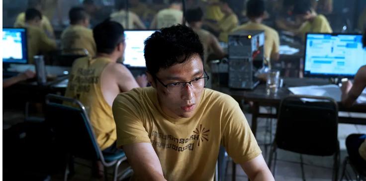 偷窥电影片段,偷窃案件电影片段