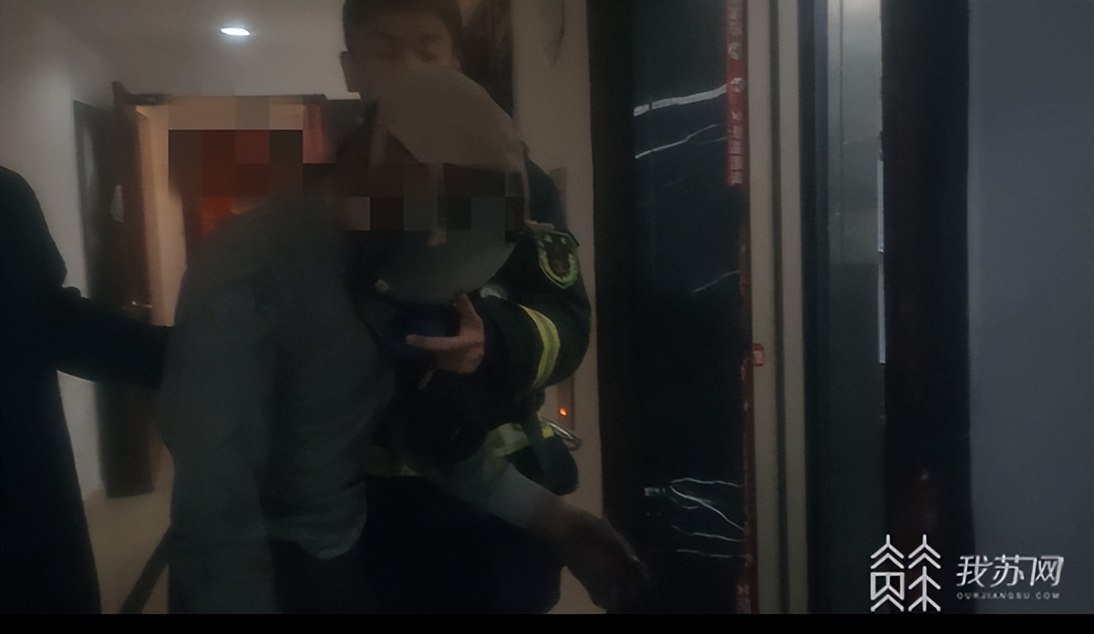 充电器不拔引起火灾动图,手机充电器不拔引发火灾数据统计