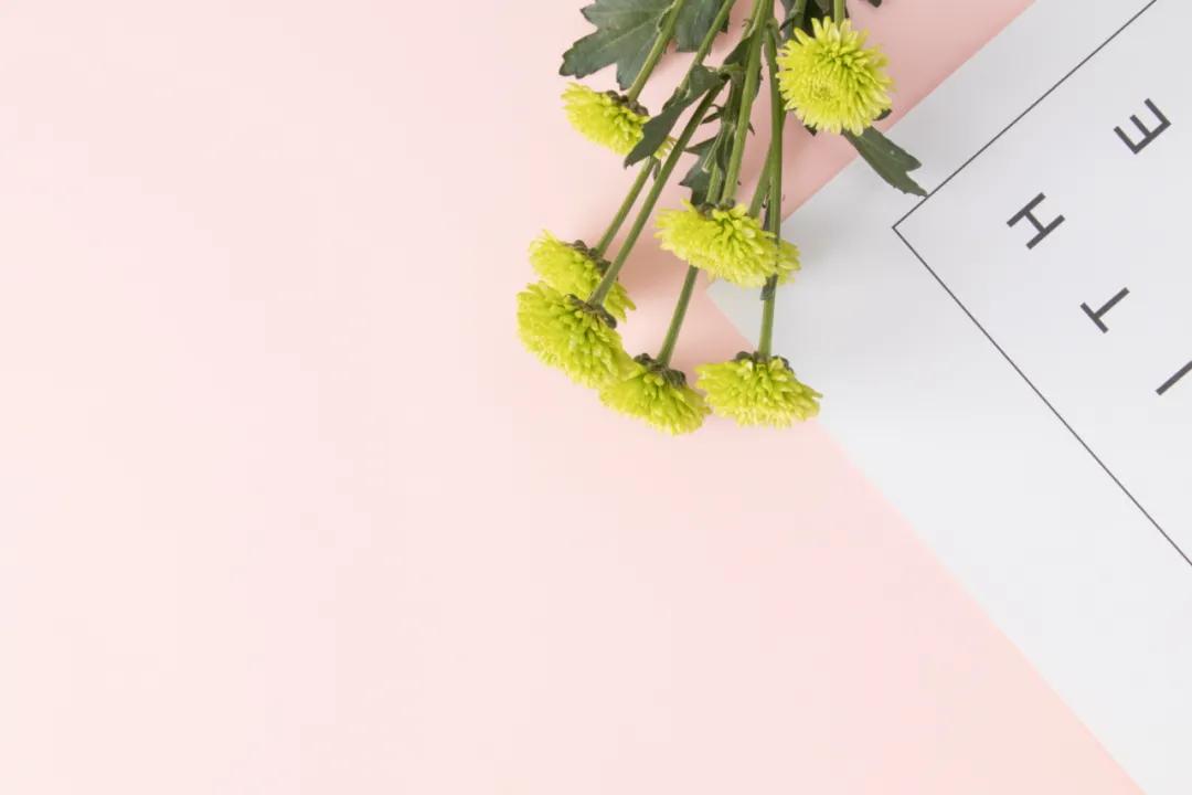 胸部发现有一片硬块,胸发现有肿瘤还有点痛是什么情况