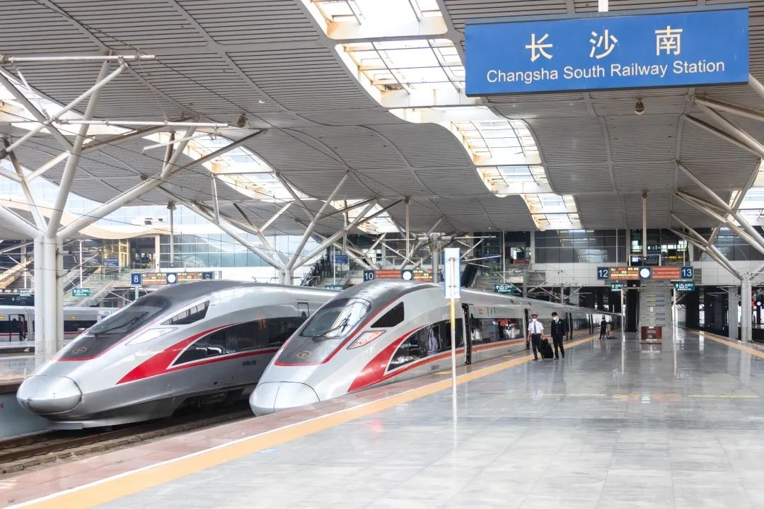 长沙到香港西九龙高铁有几站,长沙高铁到香港西九龙如何过关