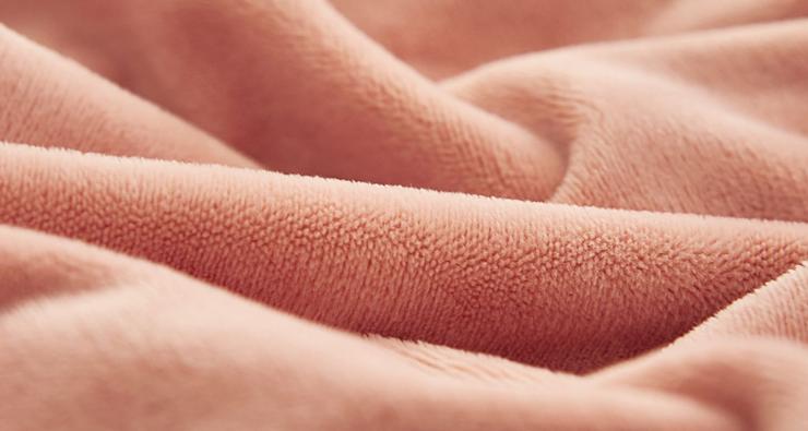 珊瑚绒羊羔绒法兰绒哪个好,摇粒绒珊瑚绒羊羔绒的区别