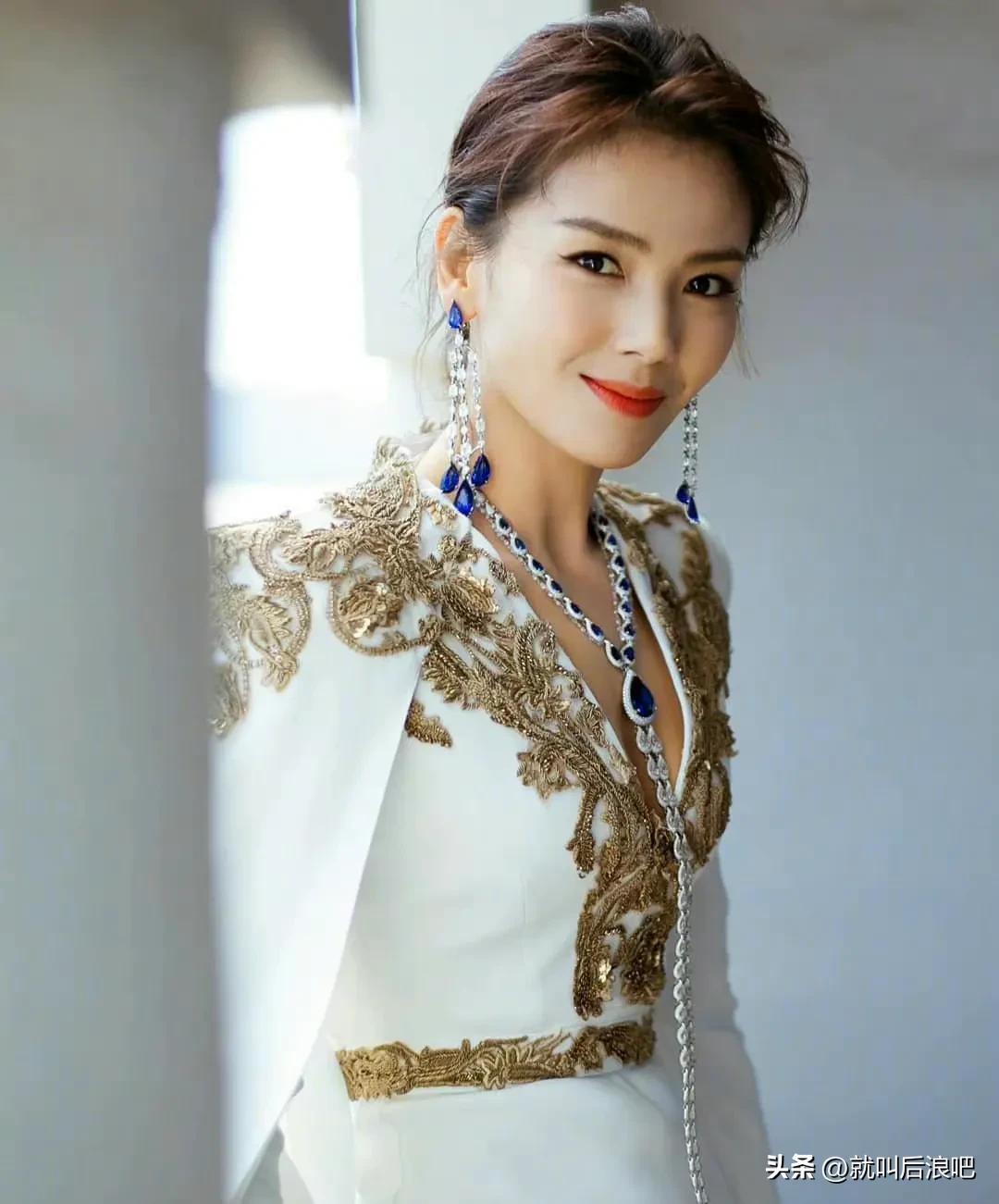 刘涛巴黎时尚秀,刘涛巴黎