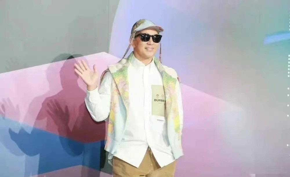 韩国人看具俊晔和大s汪小菲,具俊晔大s困在一起跳舞