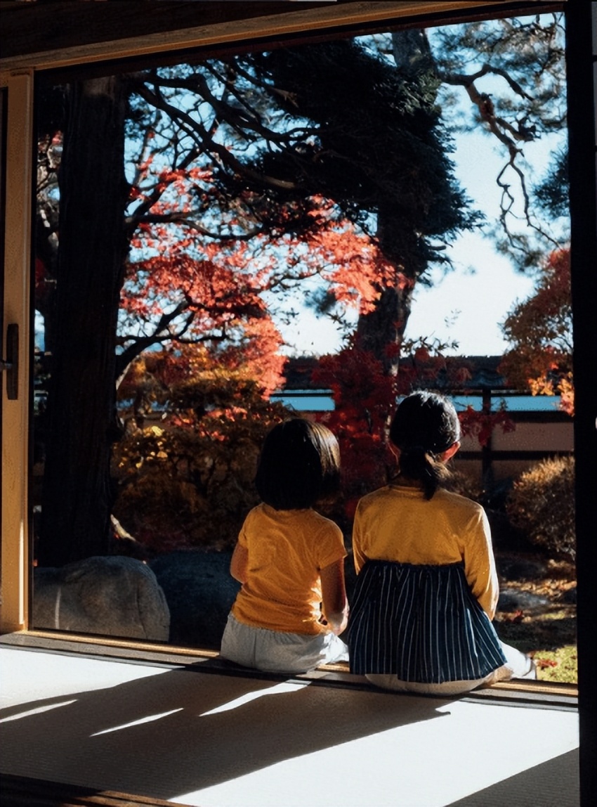 爸爸拍坏人女儿却被偷走完整版,日本老爸偷拍儿子的丑照