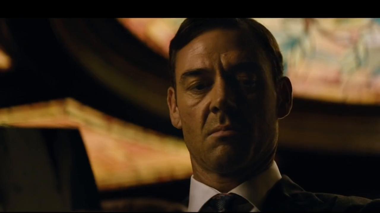 大叔为救女儿团灭黑帮,大叔为救小女孩血洗黑帮