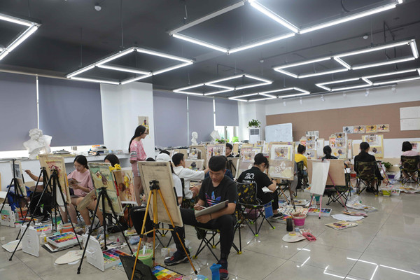 艺术生就业前景分析,艺术生毕业就业方向及前景