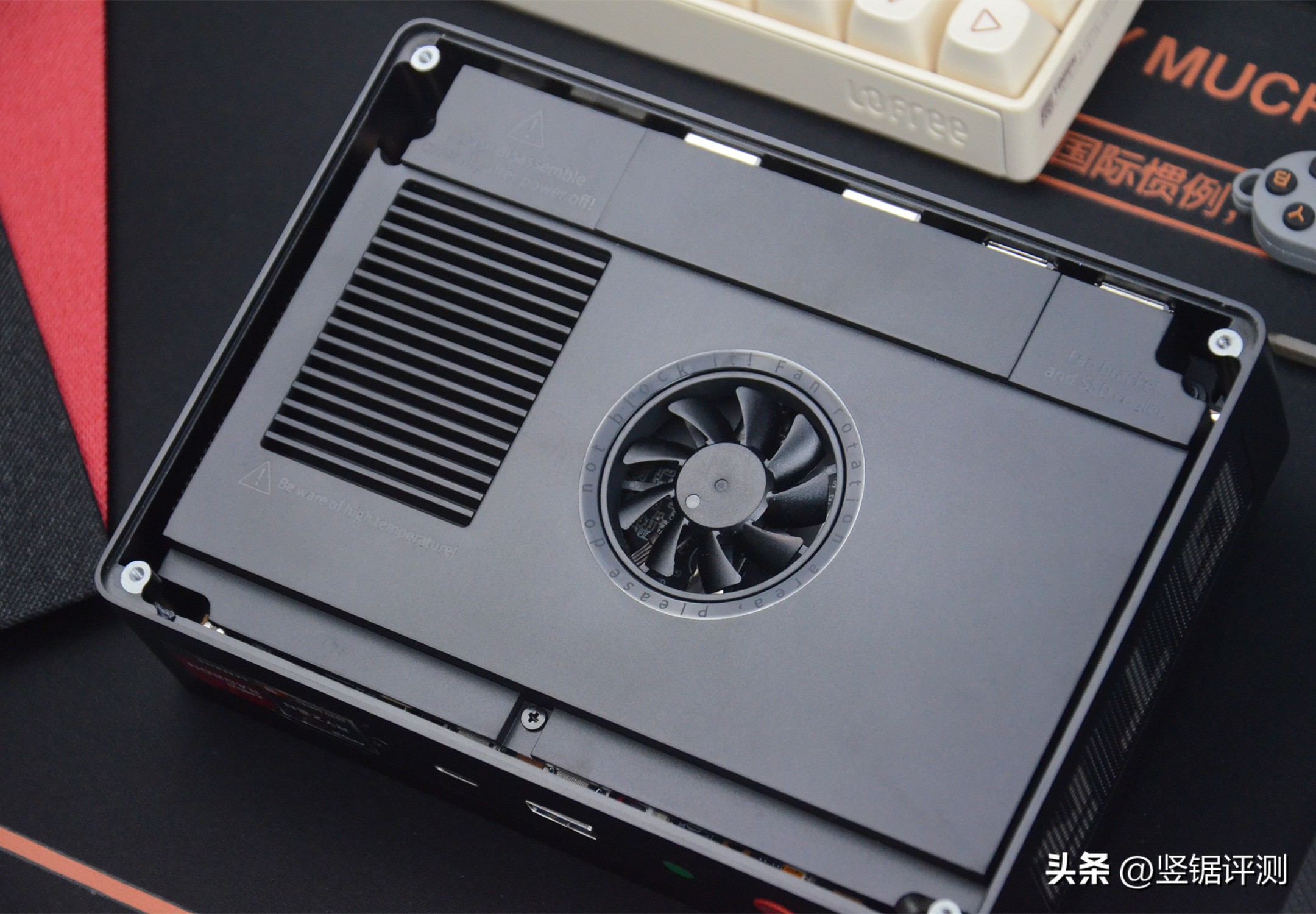 零刻gtr6900hx拆机,零刻gtr6900hx