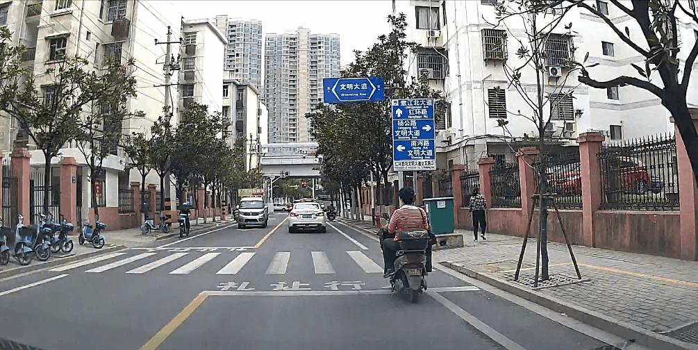 360k380行车记录仪对比盯盯拍minis2,盯盯拍mini3ultra和360的k580评测