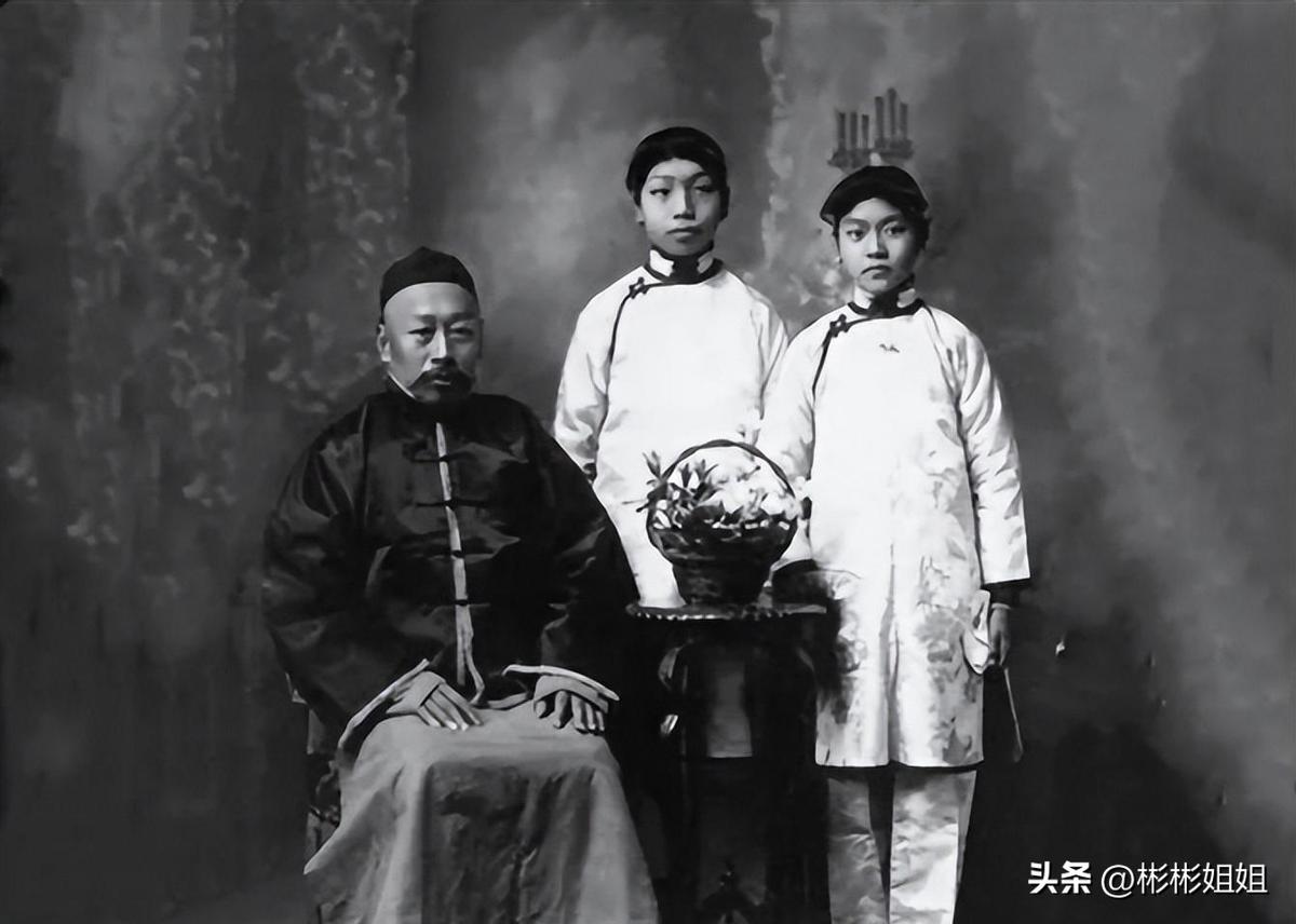 鏃ュ啗鍏借褰╄壊鐓х墖,鏃ュ啗鍏借