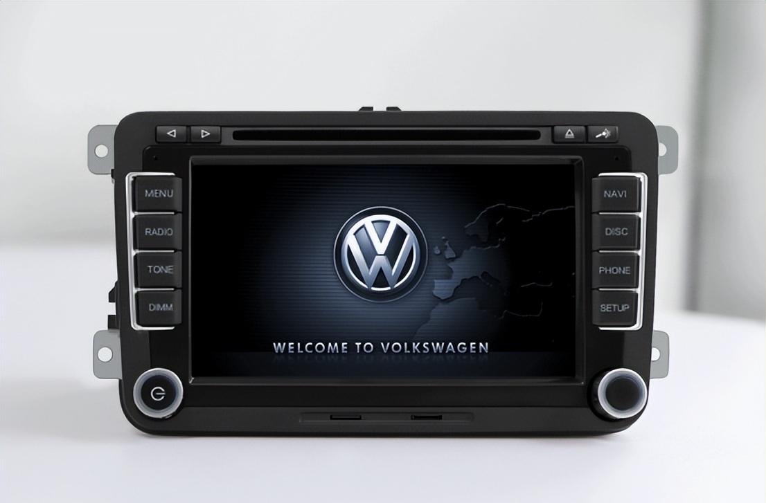 导航巨头因不免费跌落神坛,一代导航巨头倒下视频