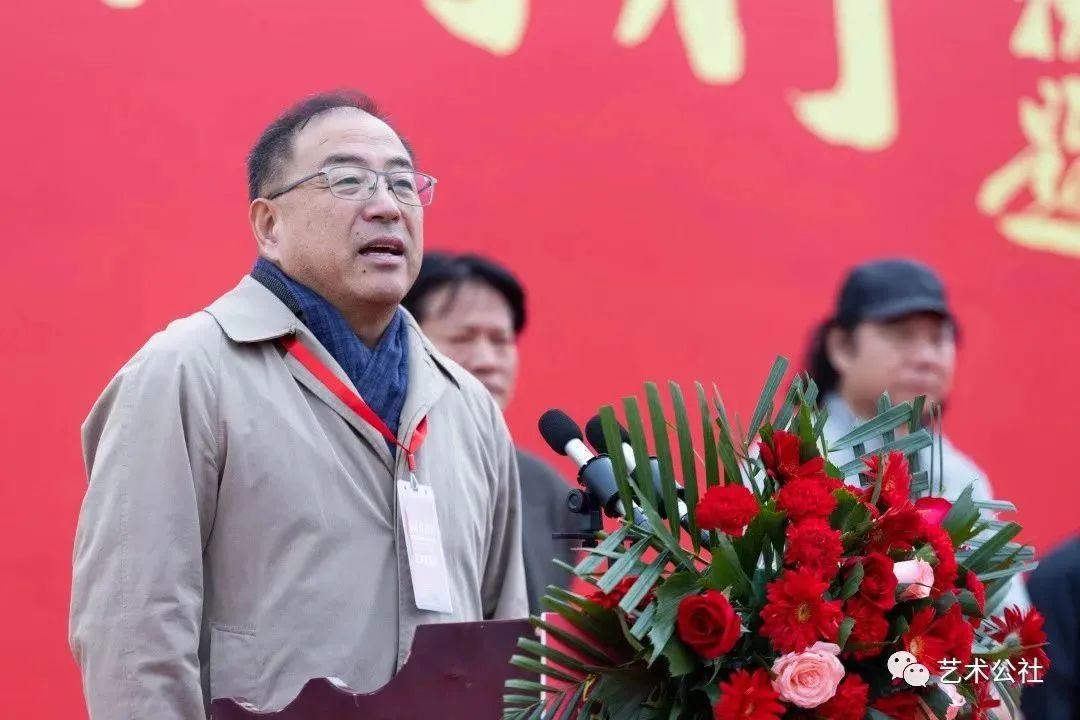 “与时代同行—中国书画名家走进榆阳学术邀请展”在陕西榆林开幕