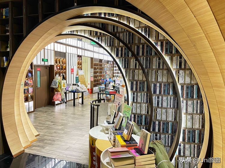 打卡网红书店,魔都必打卡网红书店