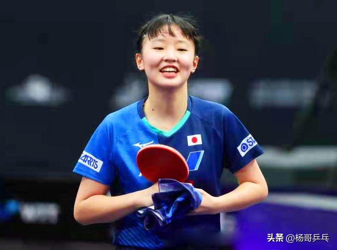 突尼斯挑战赛张本智和,张本美和突尼斯领奖